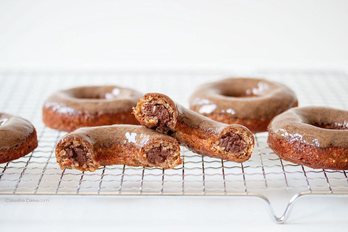 'Video thumbnail for Baked Donuts Filled With Healthy Nutella'